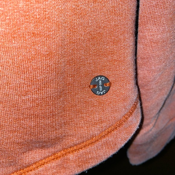 Burgundy Sweater Jag Jeans - Picture 5 of 6